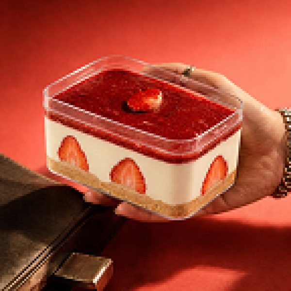  Strawberry Korean Sponge Cake